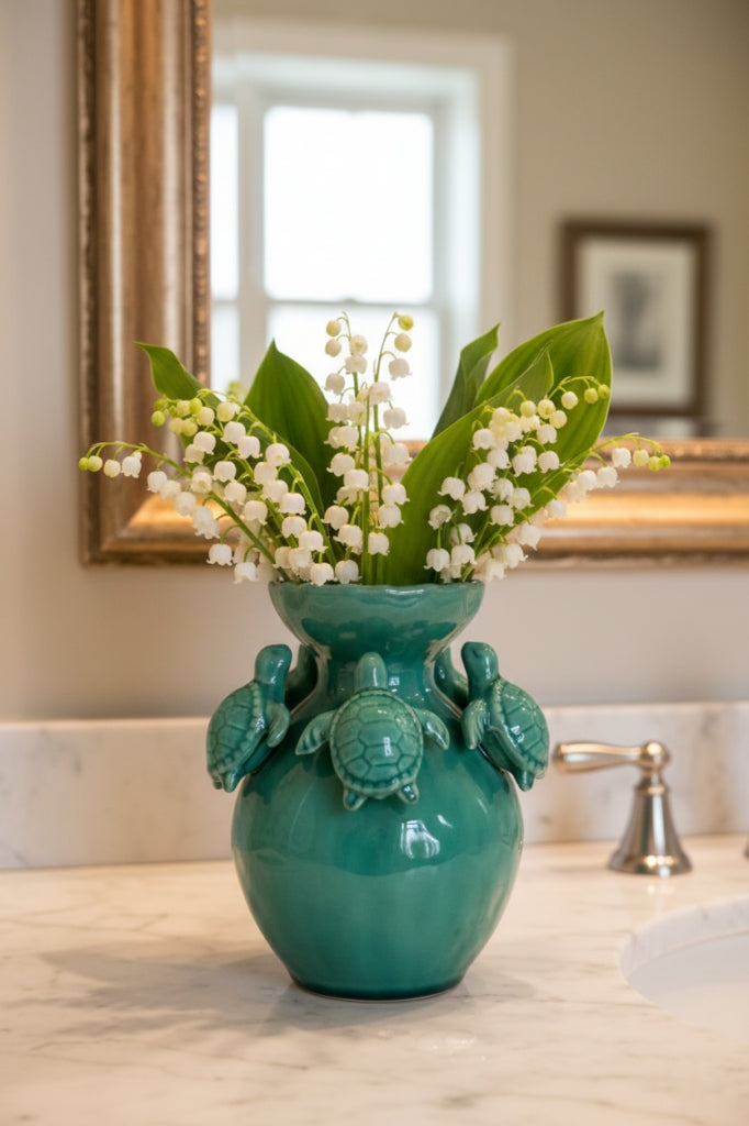 Vase turtles sea green