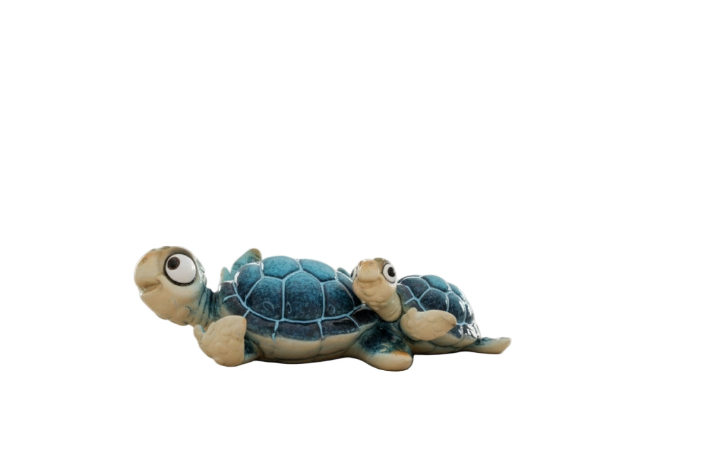 Sea turtle mother baby